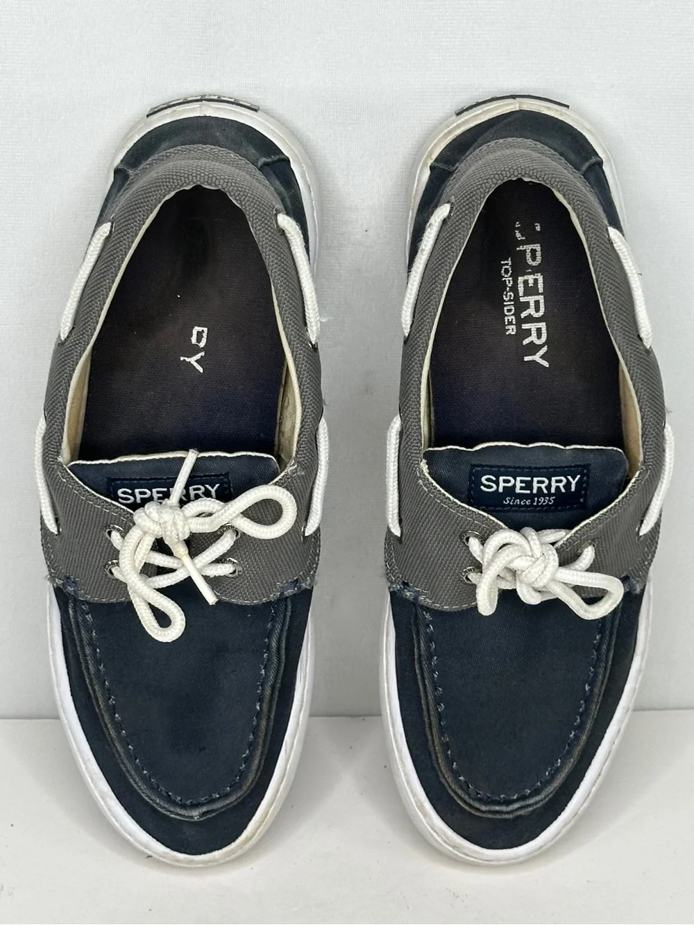Sperry Two Eye Navy and Gray Boat Shoes Top Siders Canvas Sz 9.5